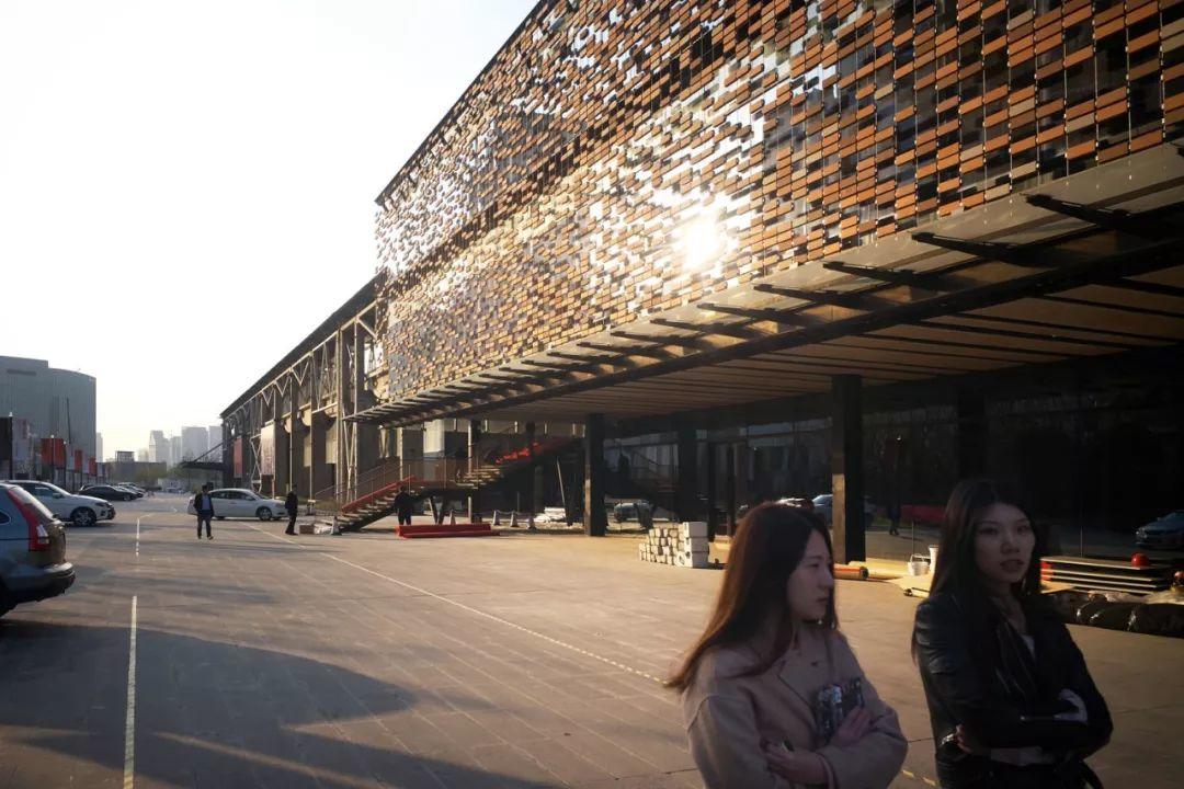 日本建築師隈研吾改造 黃浦江邊上海老船廠1862 工業地景變身新公共空間