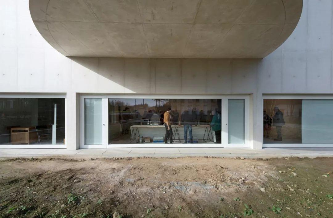 Alvaro Siza - New Church of Saint-Jacques de la Lande 