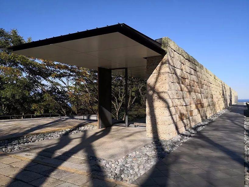 攝影大師杉本博司竟然在海邊建了一座天文台！