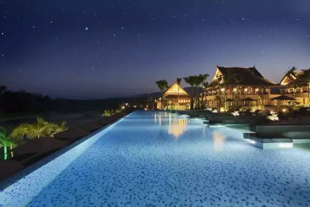 酒店露天游泳池 outdoor swimming pool hotel 西雙版納安納塔拉 Anantara Xishuangbanna