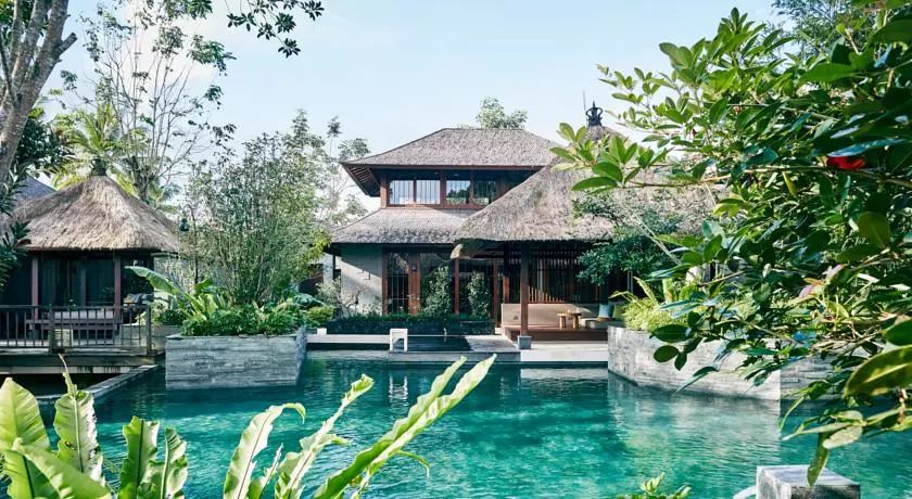 酒店露天游泳池 outdoor swimming pool hotel HOSHINOYA Bali 虹夕諾雅峇里島