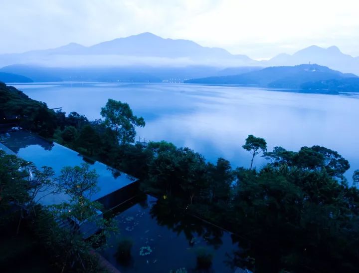 酒店露天游泳池 outdoor swimming pool hotel 日月潭涵碧樓 The Lalu Sun Moon Lake