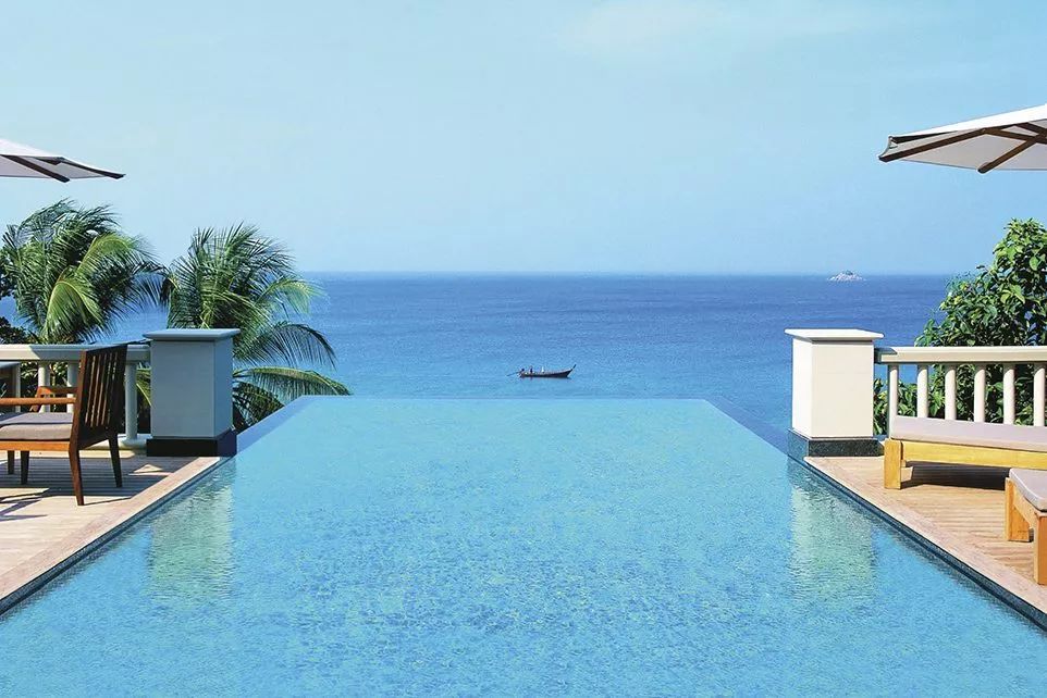 酒店露天游泳池 outdoor swimming pool hotel