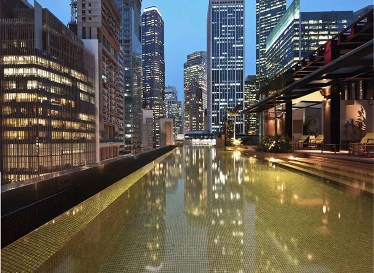 酒店露天游泳池 outdoor swimming pool hotel So Sofitel Singapore 索菲特新加坡特色酒店