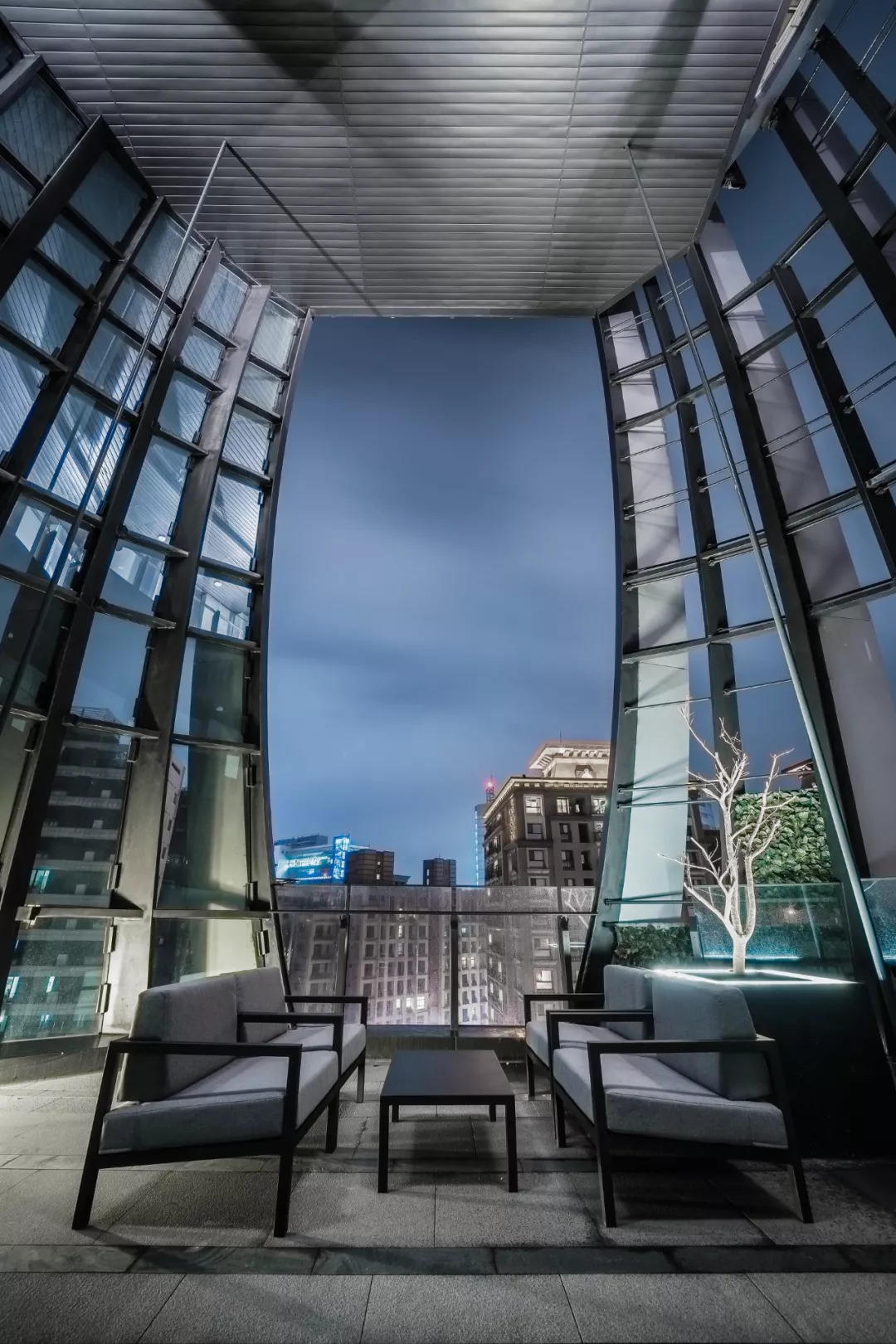 Aedas 新作『台北砳建築』，在『鵝卵石』體量中實現綠色節能辦公