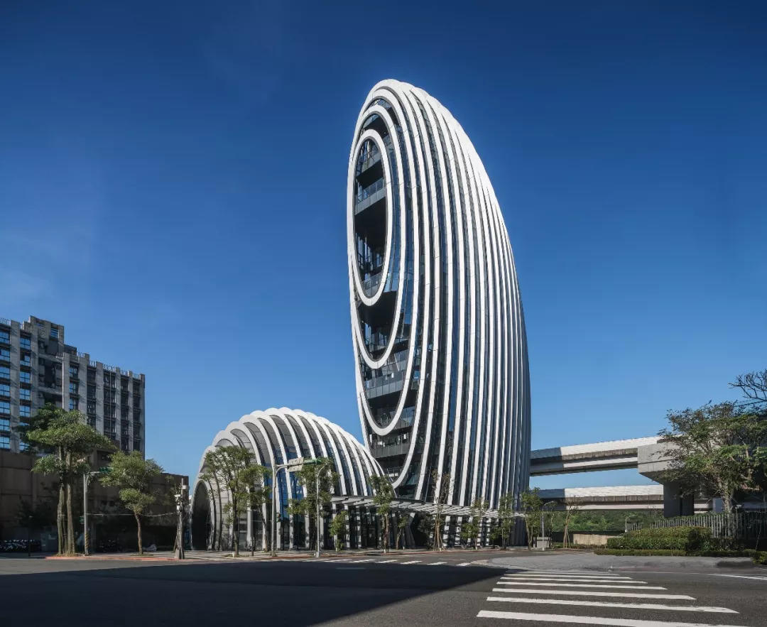 Aedas 新作『台北砳建築』，在『鵝卵石』體量中實現綠色節能辦公