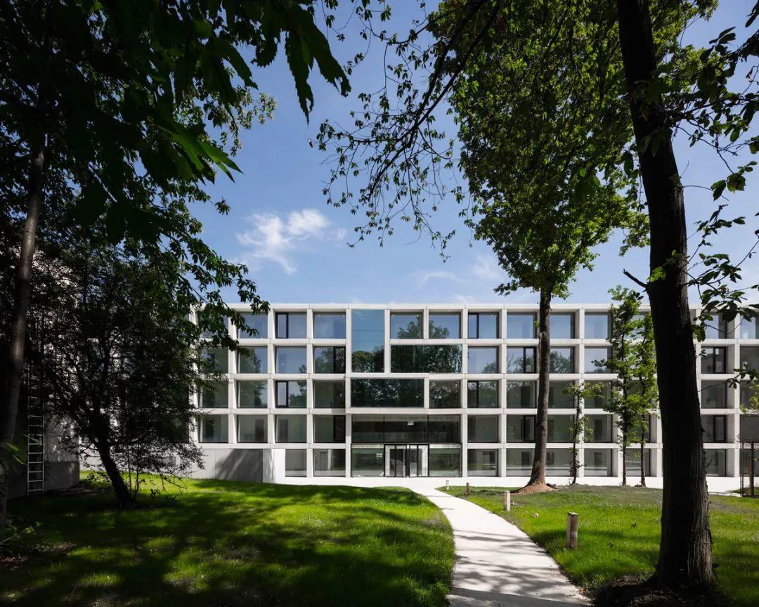 奧賽分子科學研究所 / KAAN Architecten