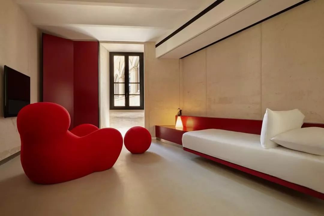 義大利宮殿改造，The Rooms of Rome Palazzo Rhinoceros Hotel Italy 酒店╱Jean Nouvel 讓‧努維爾