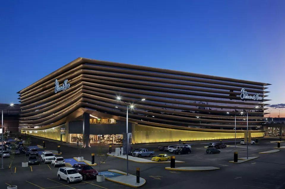 墨西哥Palacio de Hierro商場立面改造