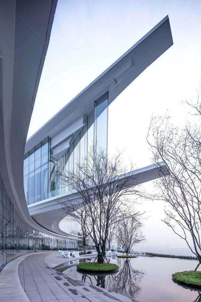 未來人居藝術館 / LWK + PARTNERS