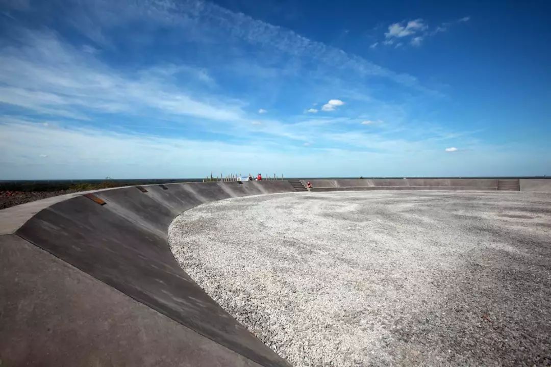 作品名稱：be-MINE遊樂場  作品位置：比利時法蘭德斯  設計單位：OMGEVING