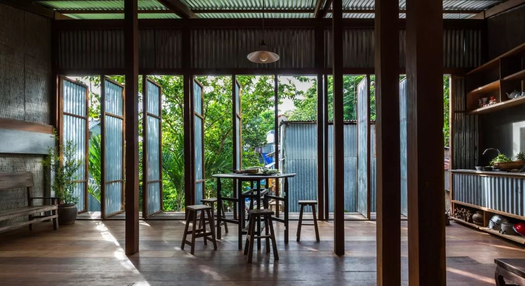 有可移動牆的多戶住宅/Nishizawa Architects