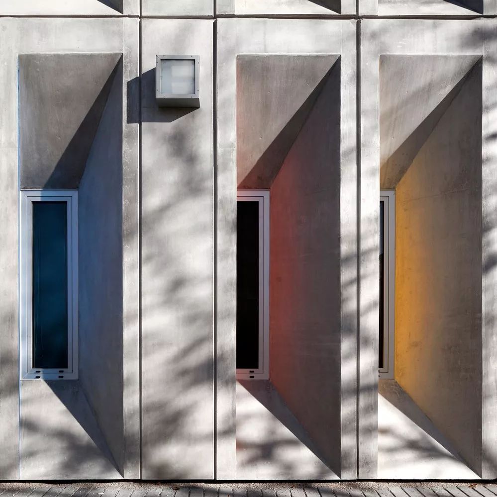 Portual Concrete House 葡萄牙混凝土建築 Braamcamp Freire中學／CVDB arquitectos