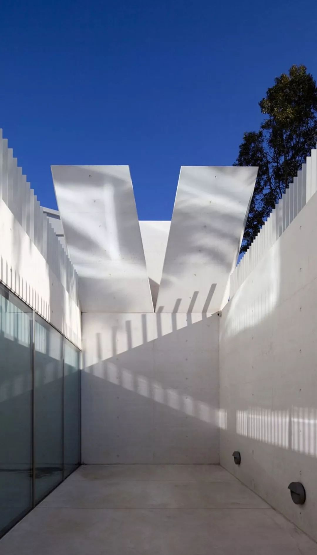 Portual Concrete House 葡萄牙混凝土建築