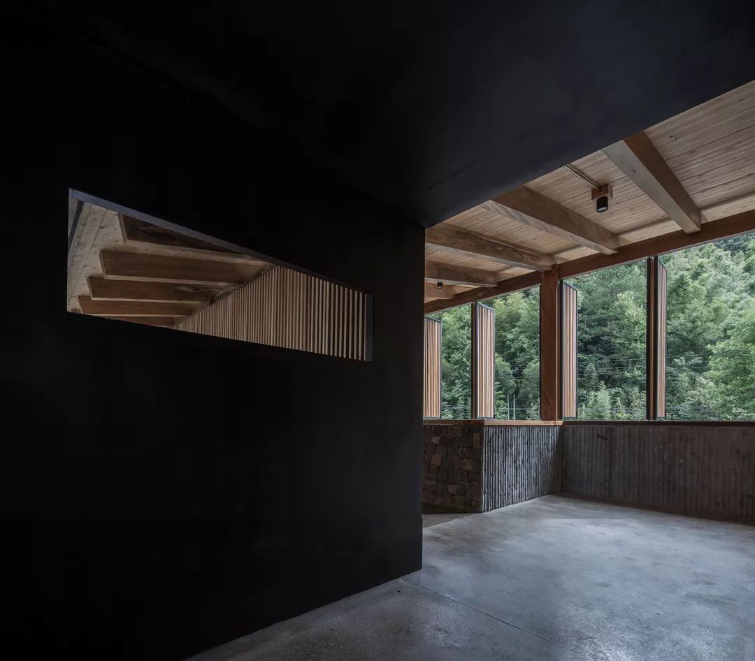 中國杭州臨安「魚樂山房」民宿改造╱久舍營造工作室