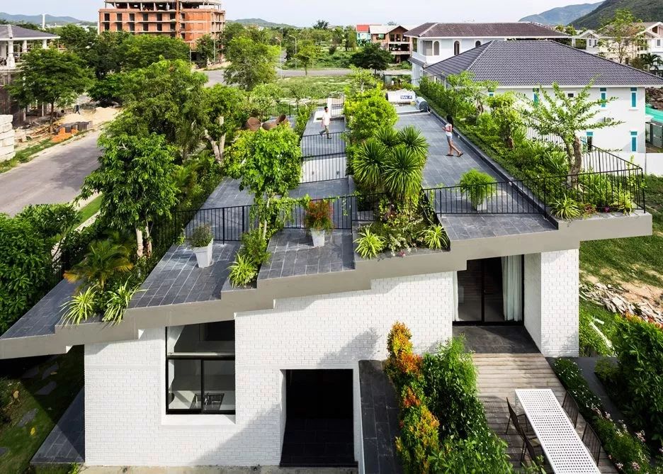 退台式屋頂花園住宅/武重義建築事務所
