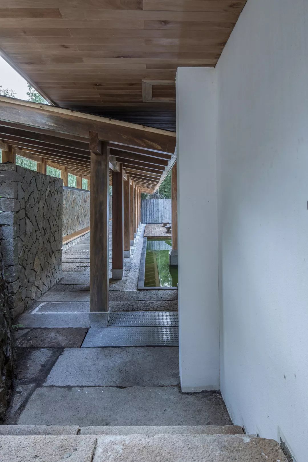 中國杭州臨安「魚樂山房」民宿改造╱久舍營造工作室