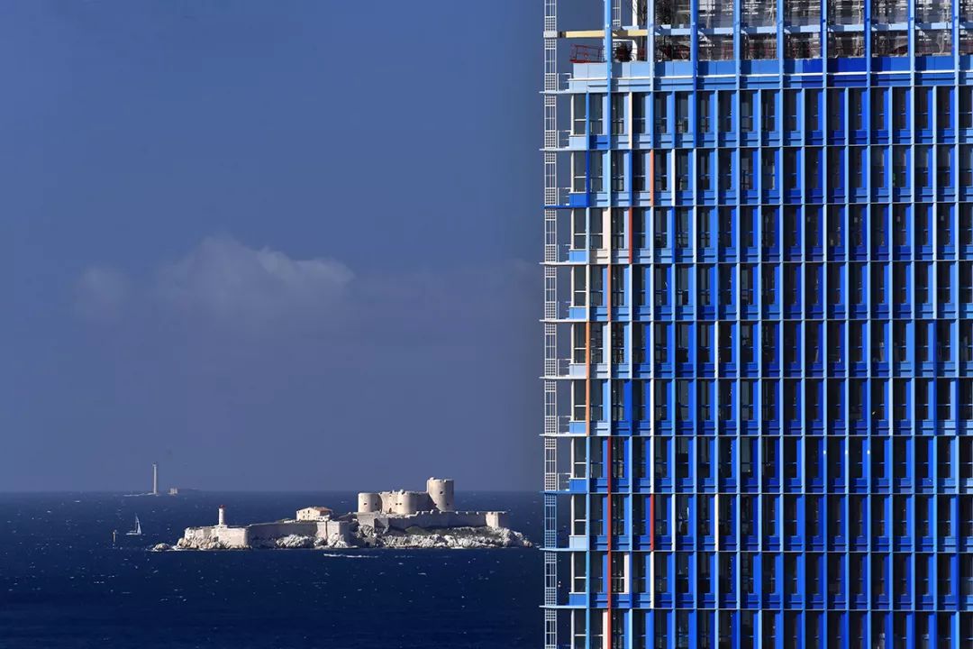 馬賽之塔,法國馬賽,2006-2018 圖片 ©(業主)Constructa與(建築師) 讓‧努維爾建築事務所 攝影©Jérôme Cabanel