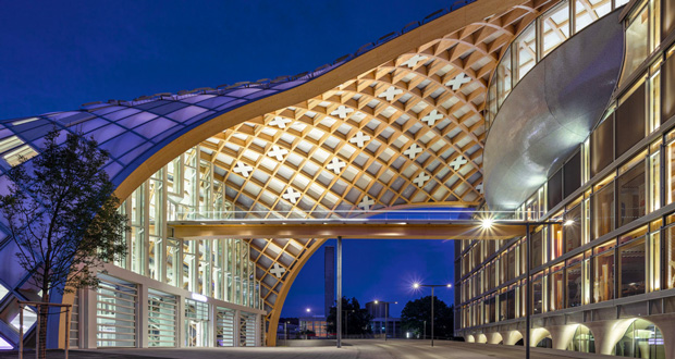 日本建築師阪茂作品 世界最大木結構建築之一 Swatch Group 總部大樓終於完工