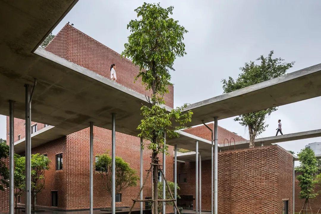 越南電信公司Viettel學院教育中心╱VTN Architects Vo Trong Nghia 武重義建築師事務所