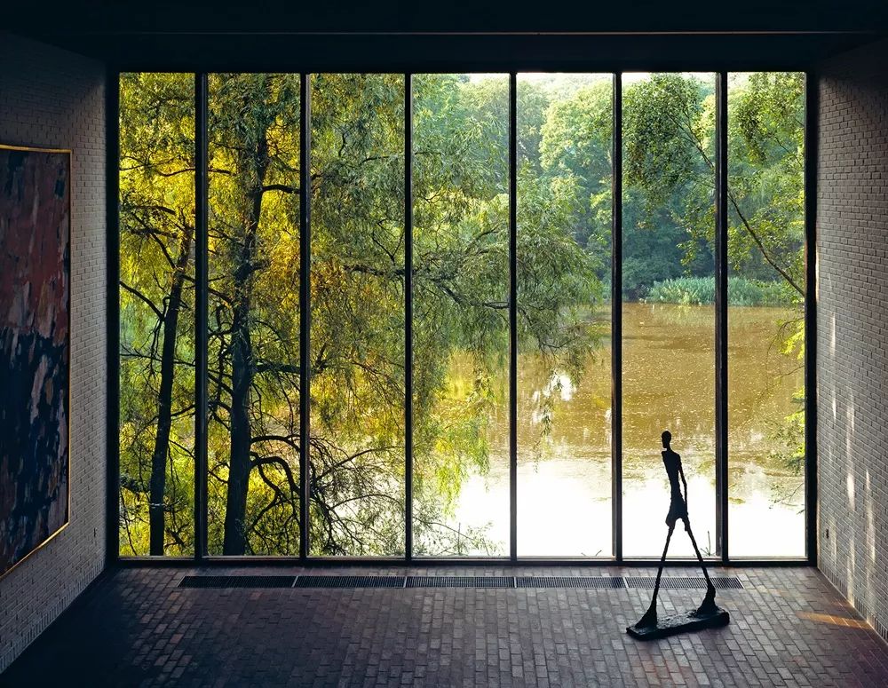 路易斯安那現代藝術博物館展示空間內 Louisiana Museum of Modern Art