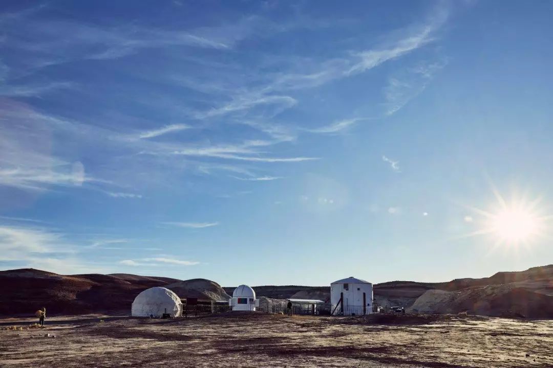 IKEA改造的模擬火星生活艙，是一個高約 8 公尺的圓柱體