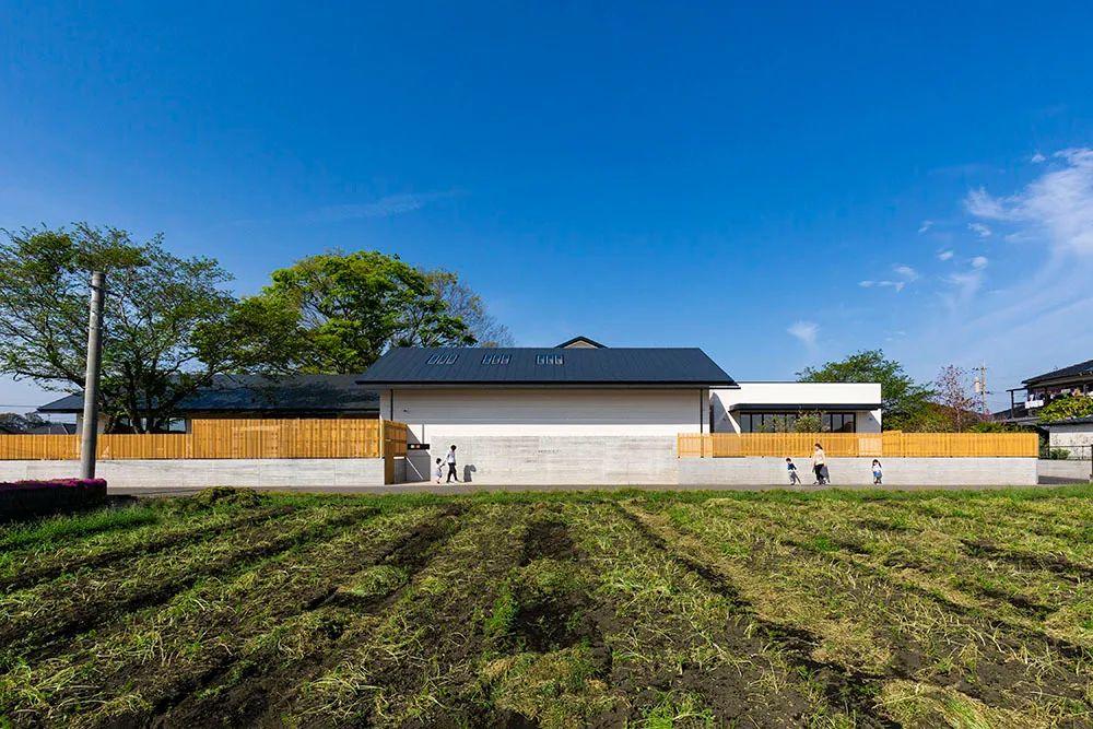 日本九州都城市 MRN幼兒園╱HIBINOSEKKEI 日比野設計 + Youji no Shiro