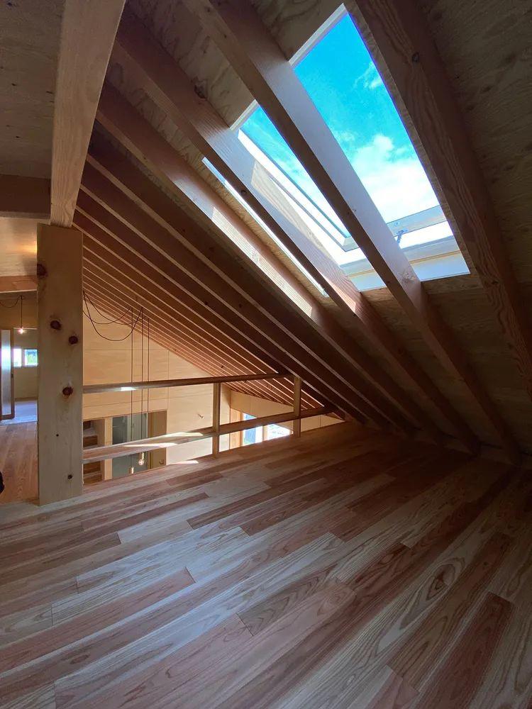 日本木構造住宅，奈良縣東生駒の家╱atelier thu