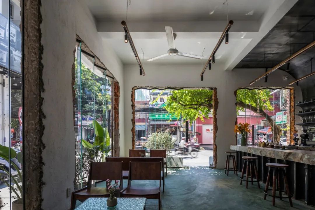 老房改裝的咖啡廳，越南峴港市Namra Coffee╱D1 Architectural Studio