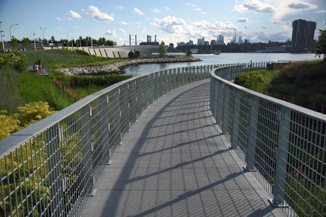 紐約獵人角南濱水公園 Hunter’s Point South Park 