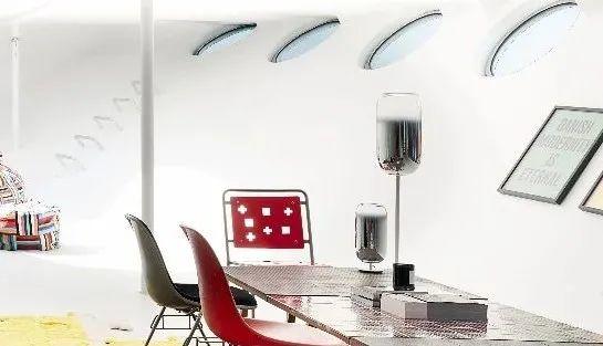 Bjarke Ingels 與他在「SS Ingels」遊艇上的家