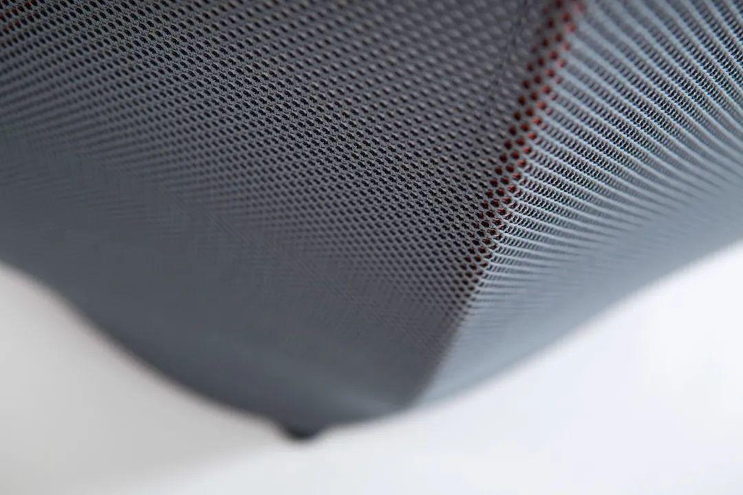 Membrane 椅子／Benjamin Hubert