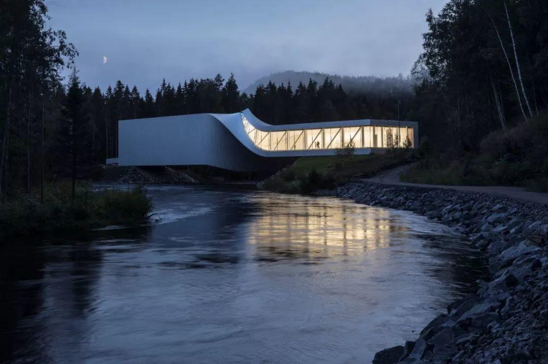 Bjarke Ingels 書《BIG. Formgiving. An Architectural Future History》建築未來史