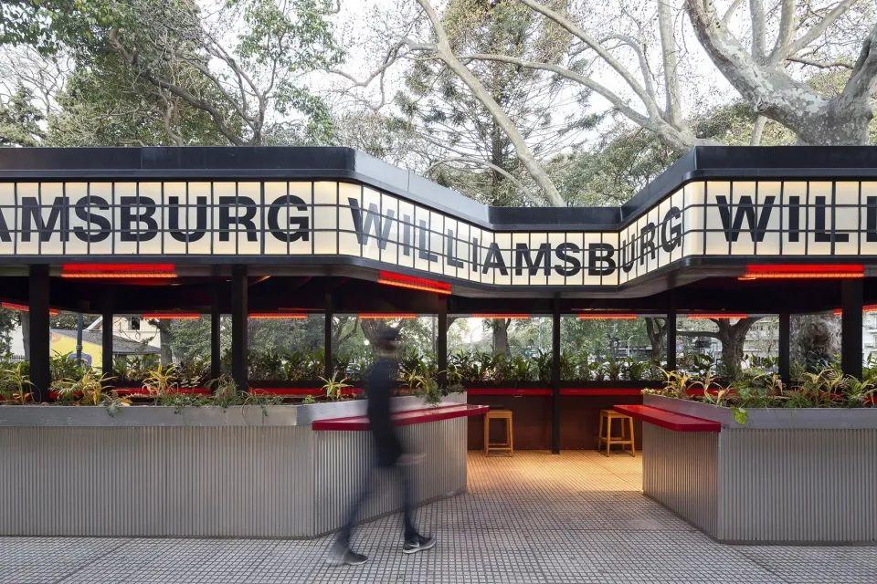 朝外部敞開的環繞式吧檯，阿根廷酒吧Williamsburg Bar／Hitzig Militello Architects