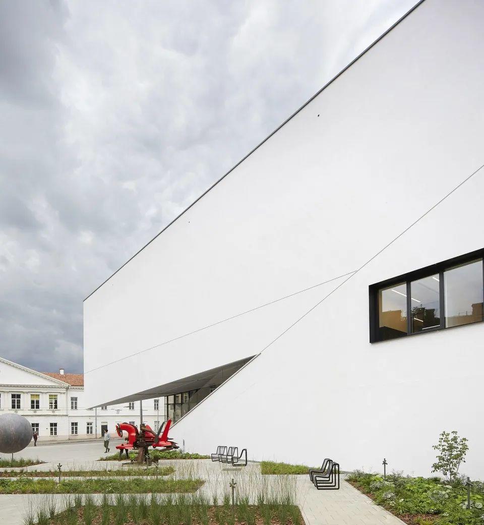 ，立陶宛當代美術館 Lietuvos Lietuva Vilnius MO Modern Art Museum／Studio Daniel Libeskind