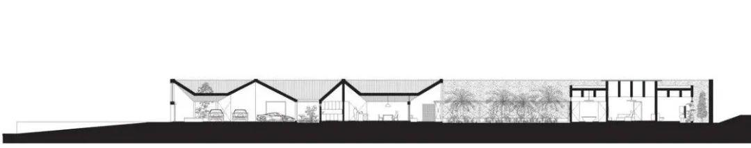 剖面圖 Section 馬來西亞單層私人住宅 Malaysia Cloister House／Formwerkz Architects