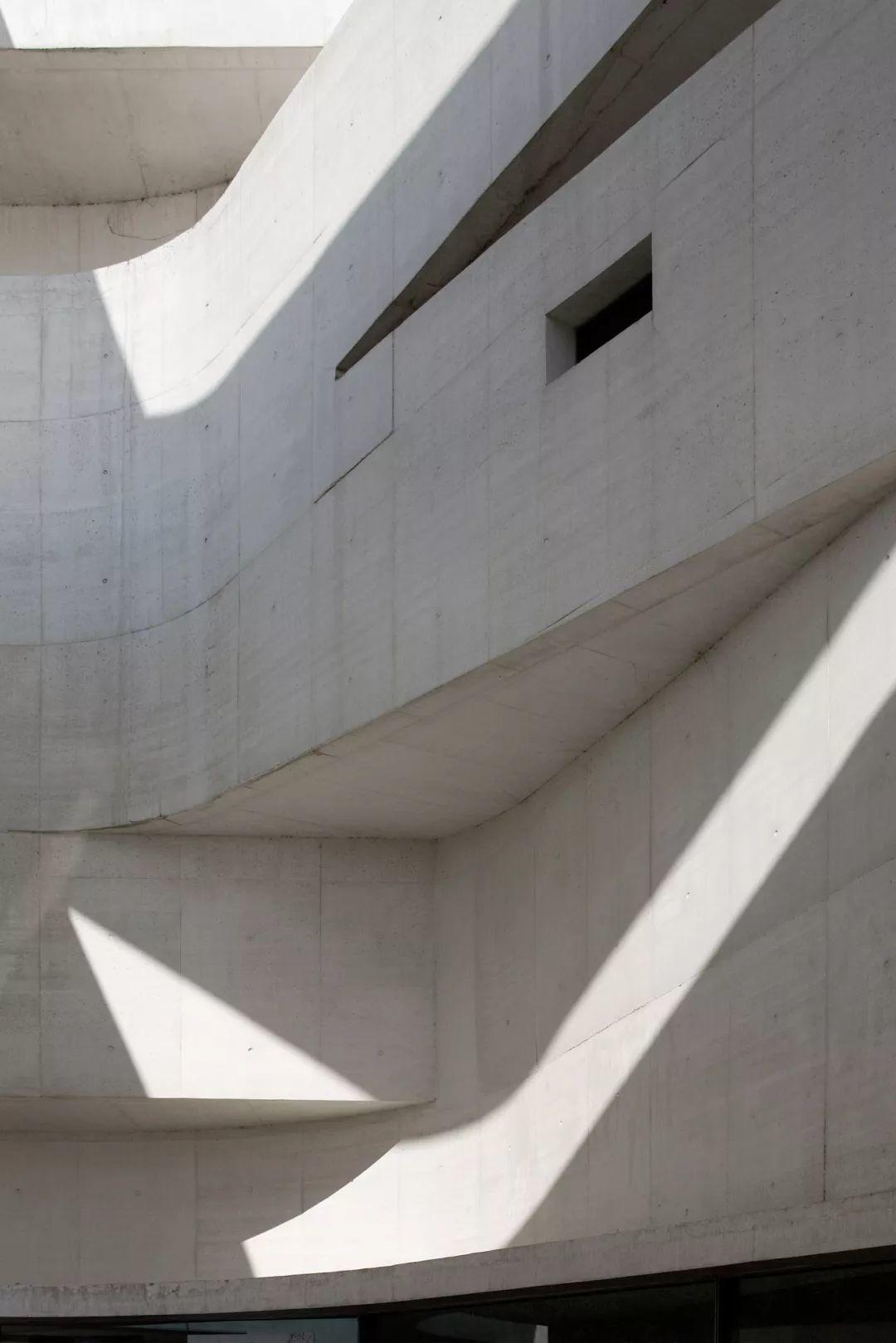 巴西 Brazil Ibere Camargo Foundation 基金會／Alvaro Siza