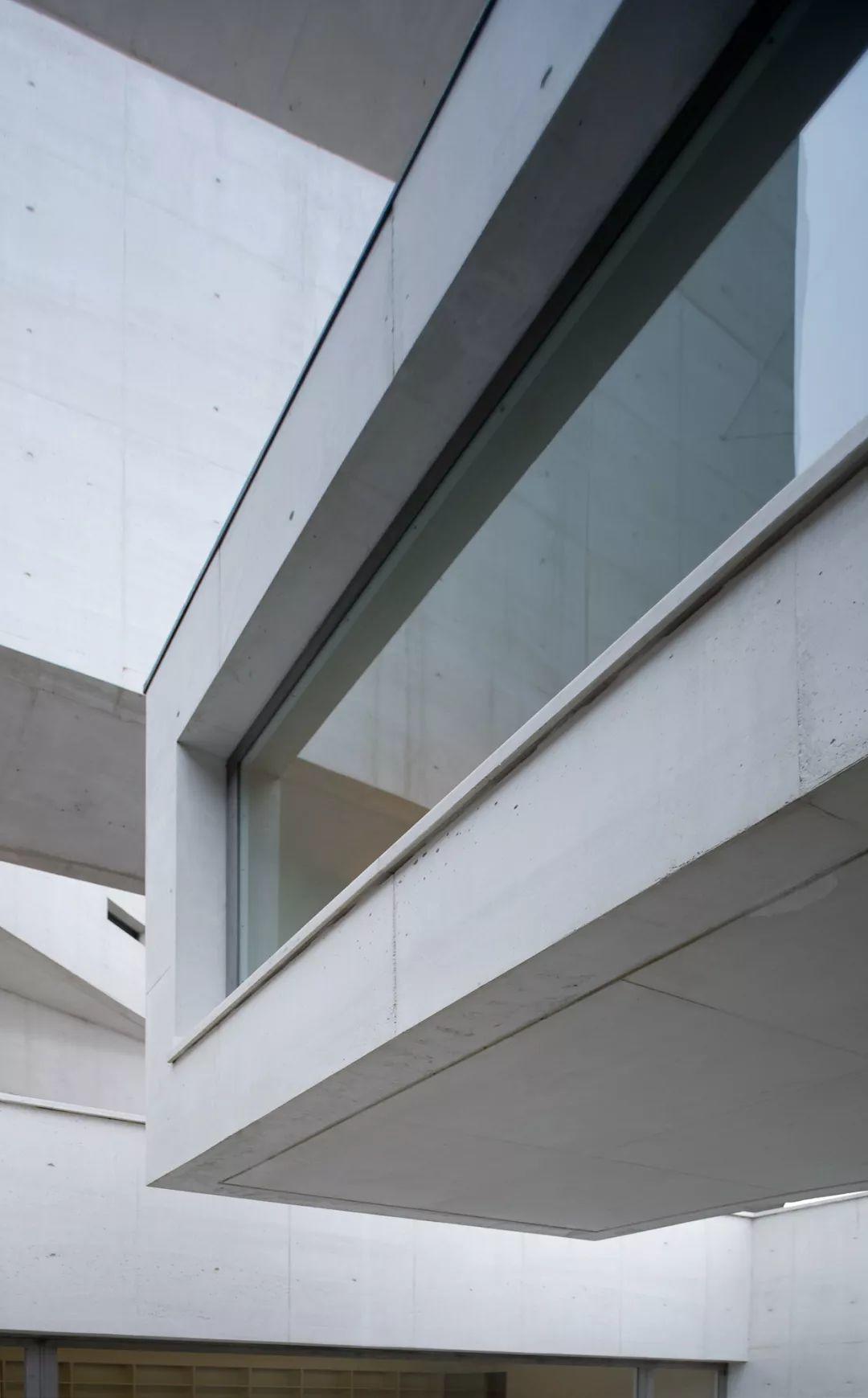 巴西 Brazil Ibere Camargo Foundation 基金會／Alvaro Siza