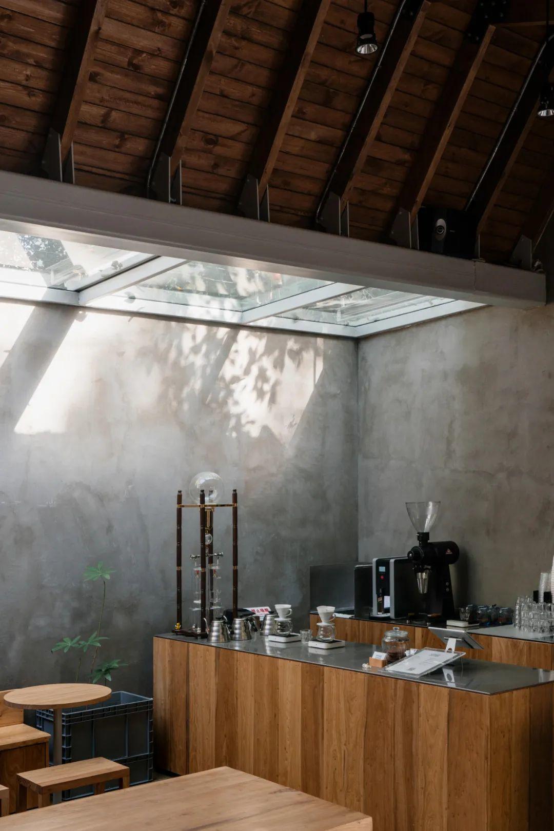 上海法租界咖啡館VOYAGE COFFEE／atelier suasua 刷刷建築