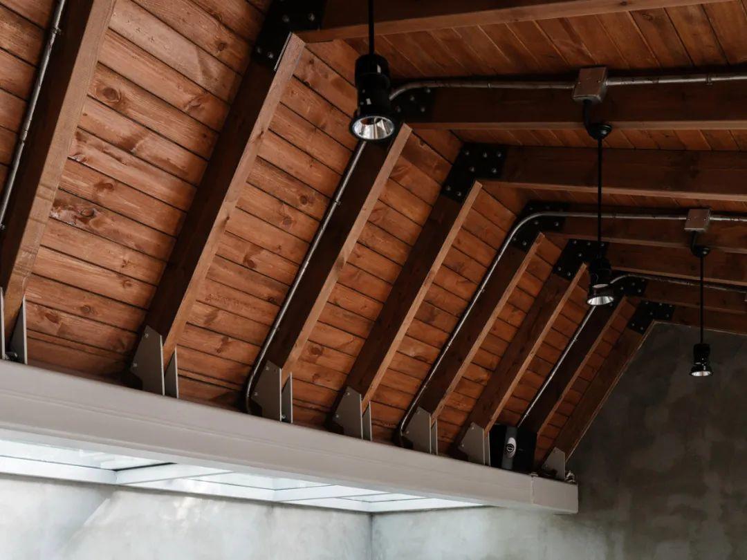 上海法租界咖啡館VOYAGE COFFEE／atelier suasua 刷刷建築