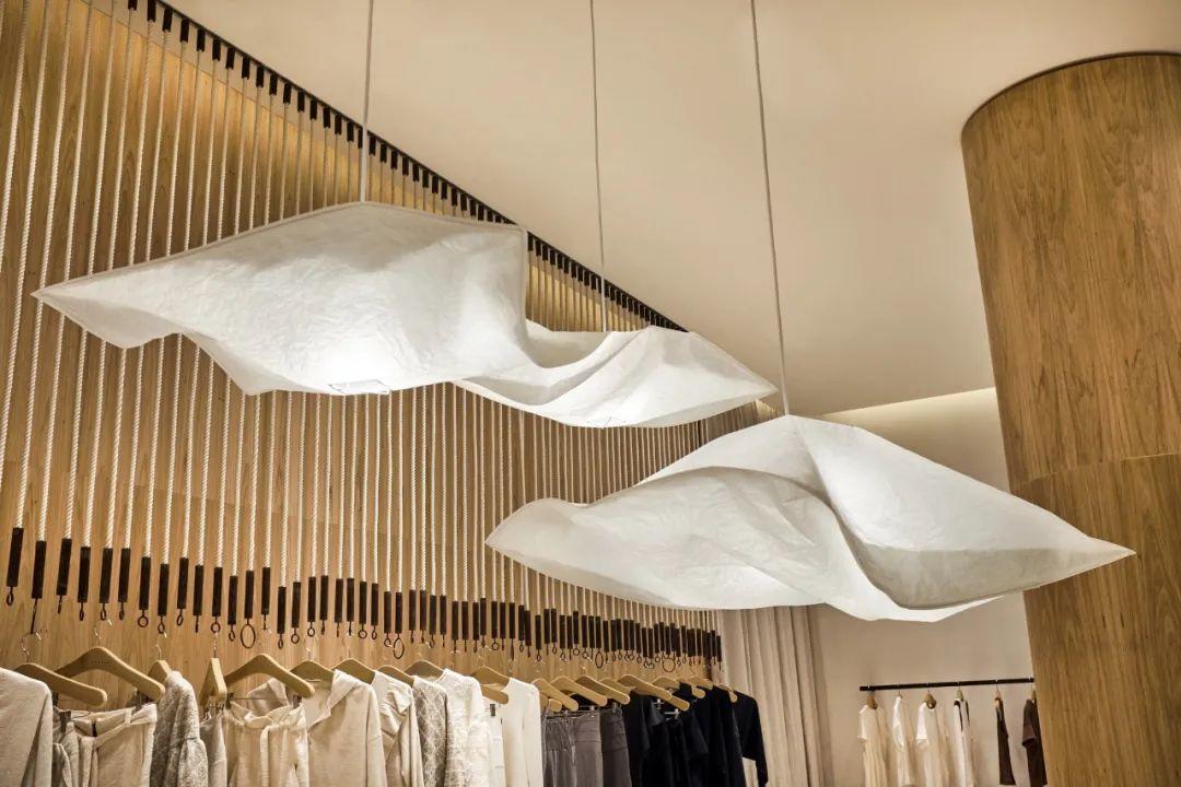巴西聖保羅旗艦店室內設計 A. Niemeyer Iguatemi São Paulo interior design／Carolina Maluhy & Partners