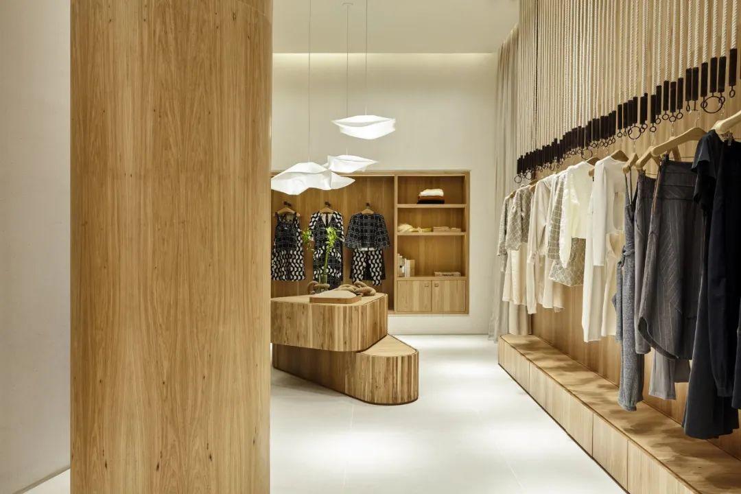 巴西聖保羅旗艦店室內設計 A. Niemeyer Iguatemi São Paulo interior design／Carolina Maluhy & Partners