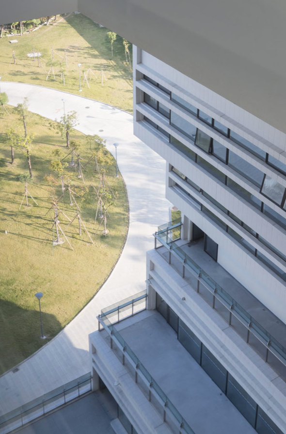 汕頭大學新醫學院大樓／Herzog & de Meuron