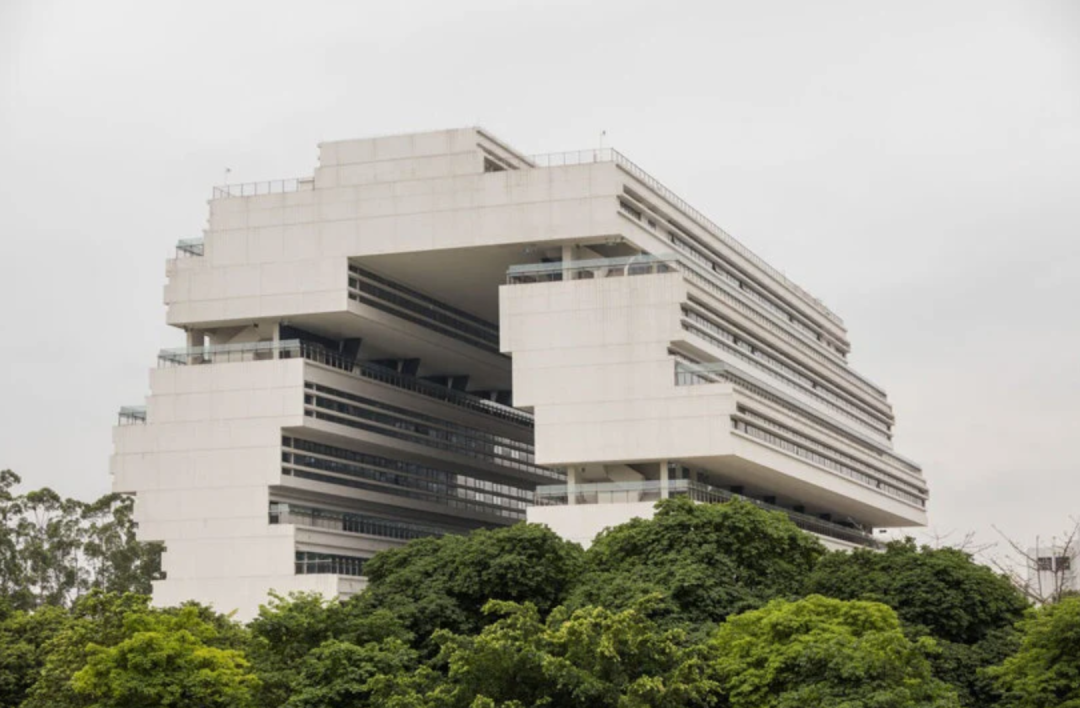 汕頭大學新醫學院大樓／Herzog & de Meuron