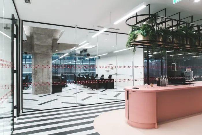 Huckletree Ancoats共享辦公空間室內設計／OBI