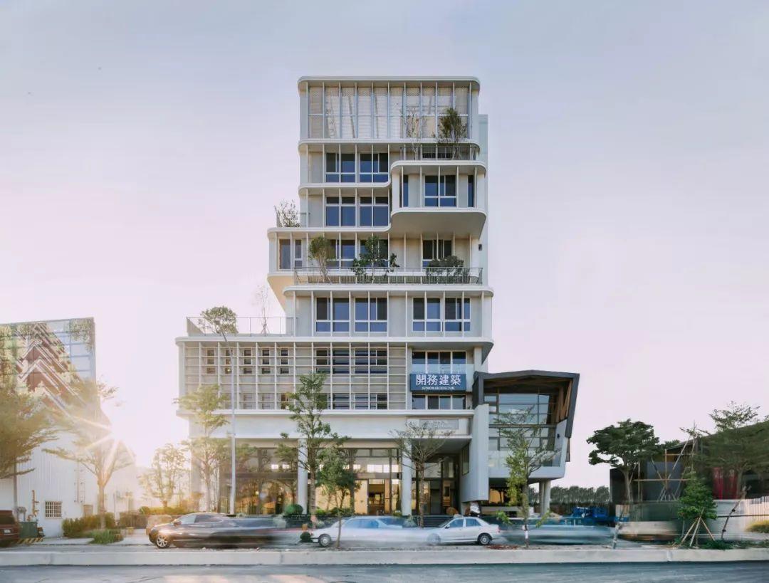 瑞柏盛大樓外觀／開務聯合建築師事務所