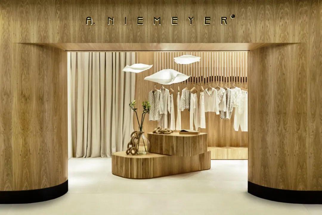 巴西聖保羅旗艦店室內設計 A. Niemeyer Iguatemi São Paulo interior design／Carolina Maluhy & Partners