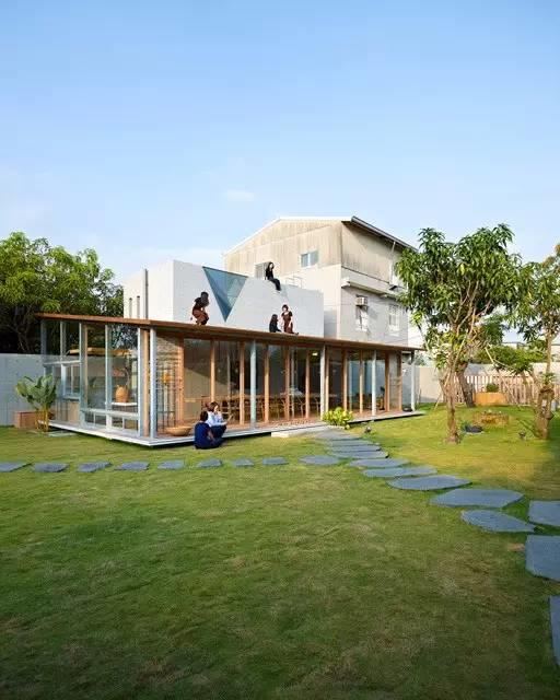 清水模住宅 清水混凝土房子 毛院子／毛森江