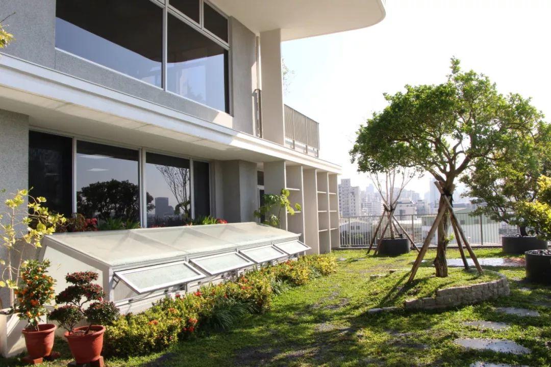 瑞柏盛大樓露台花園／開務聯合建築師事務所