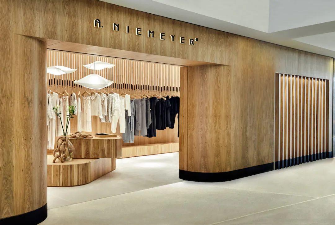 巴西聖保羅旗艦店室內設計 A. Niemeyer Iguatemi São Paulo interior design／Carolina Maluhy & Partners
